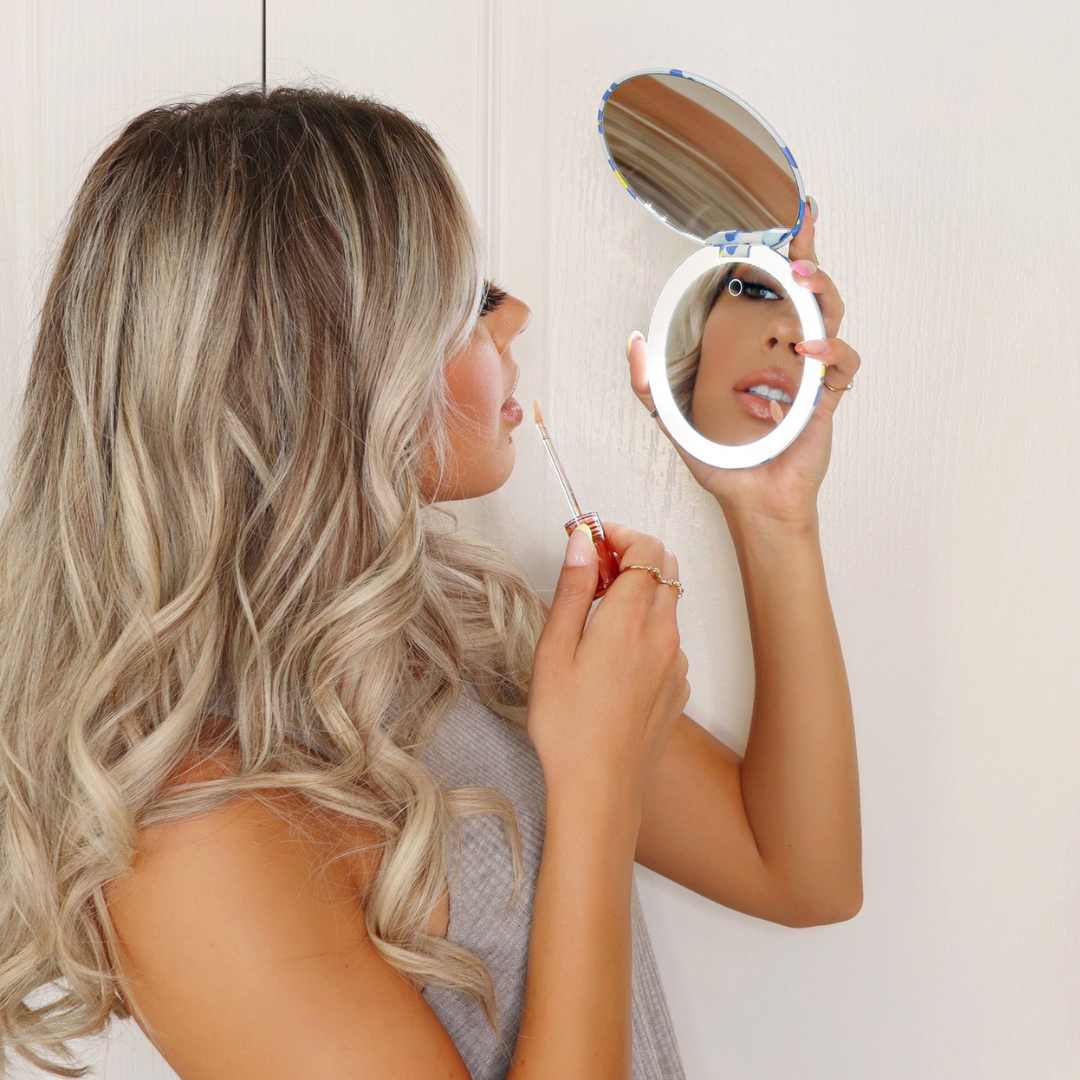 Taylor LED Compact Mirror